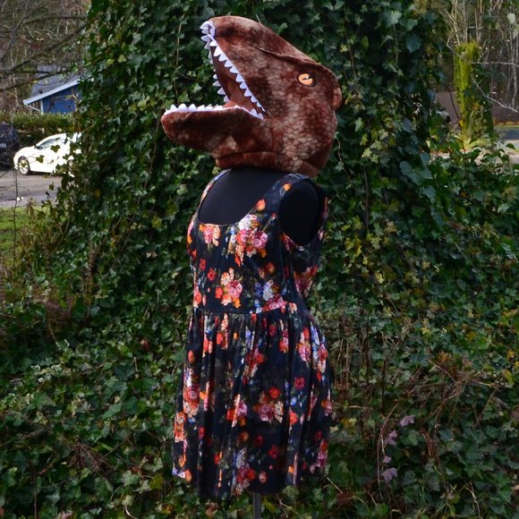 Asos Curve US 16 Floral Pinup Fit and Flare Dress - Picture 3 of 10